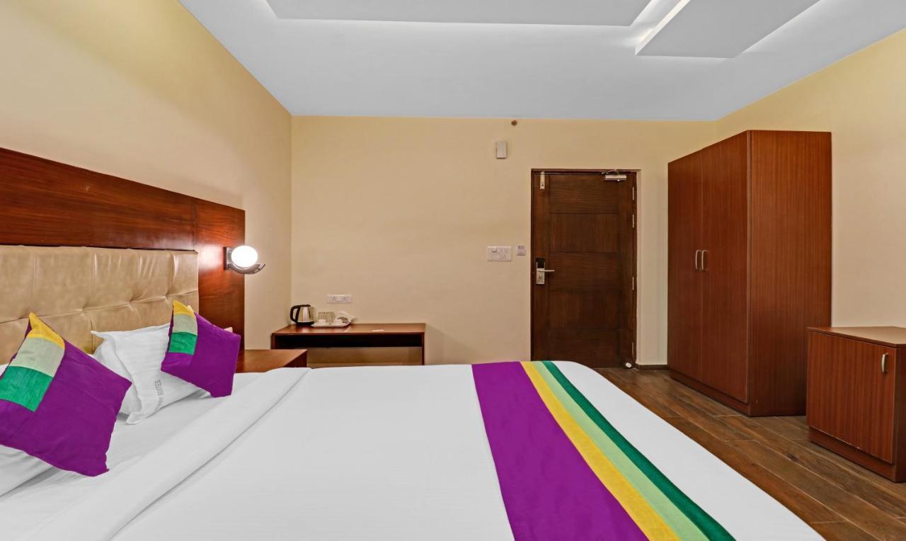 העיר בנגלור Treebo Premium Runway Suites, Marathahalli מראה חיצוני תמונה